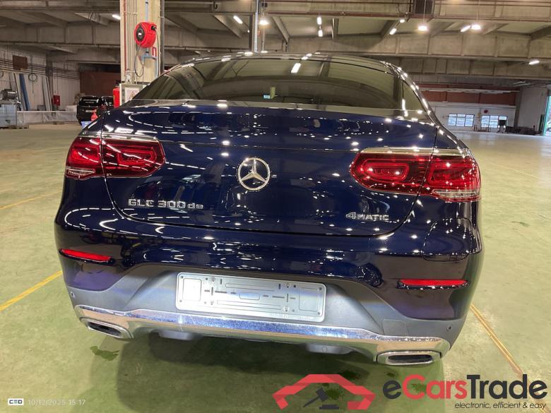 MERCEDES-BENZ GLC COUPE 2.0 GLC 300 DE 4MATIC BUS SOL AUTO #5