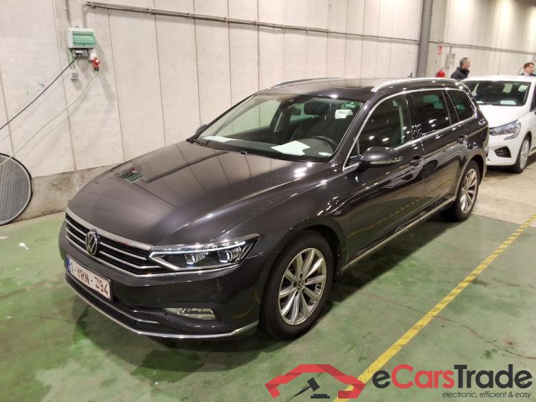 VOLKSWAGEN Passat 2.0 TDI SCR MSQ 110KW VARIANT ELEGANCE B #1