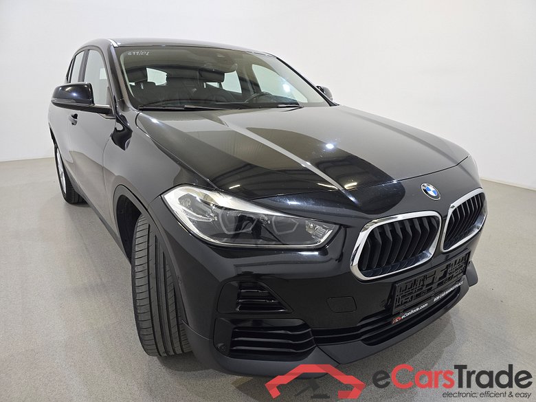 BMW X2 sDrive16d LED-Xenon Navi-Pro Leather KeylessGo Klima PDC ... #3