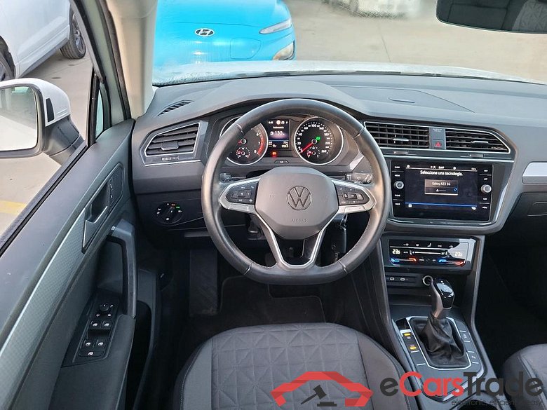 VOLKSWAGEN Tiguan / 2020 / 5P / todoterreno Life 1.5 TSI 110kW (150CV) DSG #3