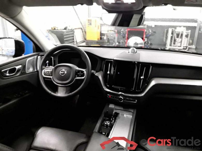 Volvo XC60 (03.2017->) DE - SUV5 B5 (Benzin) AWD EU6d, Ultimate Dark Mild-Hybrid (EURO 6d), (Facelift) #5
