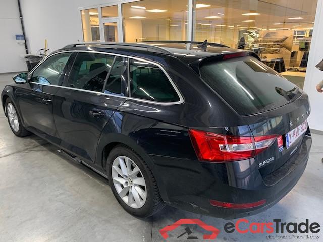 SKODA Superb Combi Superb Wagon Ambition 1,4 TSI iV 160 kW 6-speed automat. #2
