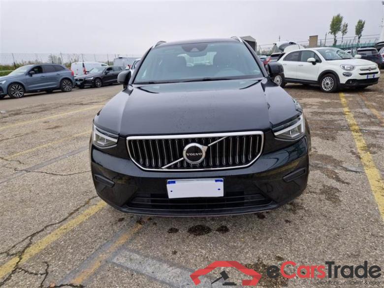 VOLVO XC40 / 2021 / 5P / SUV T4 RECHARGE PLUG-IN AUTO CORE #6