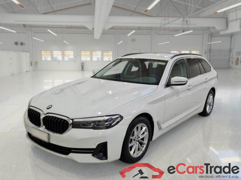 BMW SERIE 5 / 2020 / 5P / STATION WAGON 520D XDRIVE BUSINESS AUTO MH48V TOURING