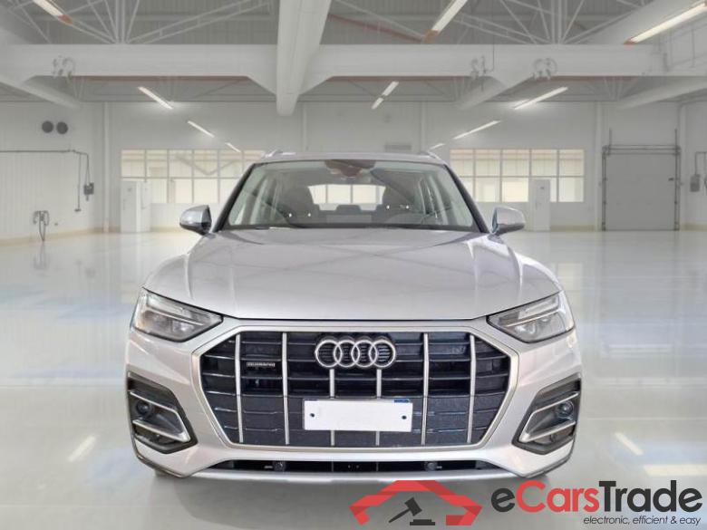 AUDI Q5 / 2020 / 5P / SUV 40 TDI BUSIN. ADVANCED QUATTRO S TRONIC #6