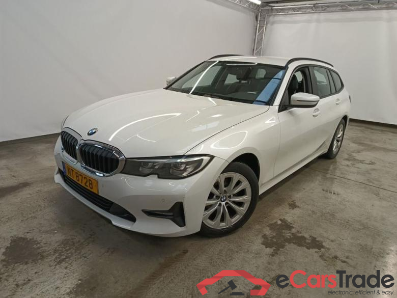 BMW 3 TOURING DIESEL - 2019 318 dA MHD 150 AdBlue 5d