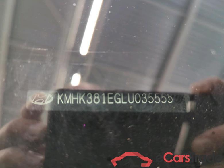 Hyundai KONA 1.6 GDI HEV Fashion 5d #6