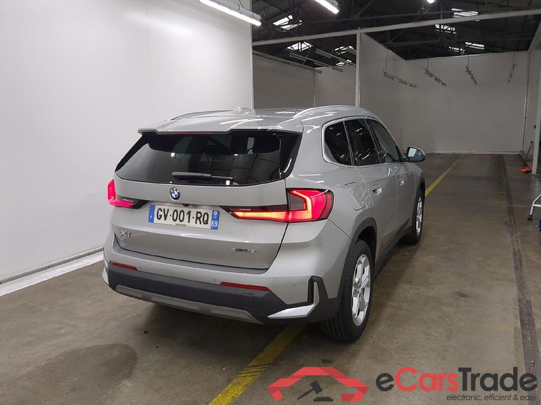 BMW X1 1.5 sDrive18i Aut. LED-Xenon LC-Pro Navi-Pro KeylessGo Camera Klima PDC ... #3