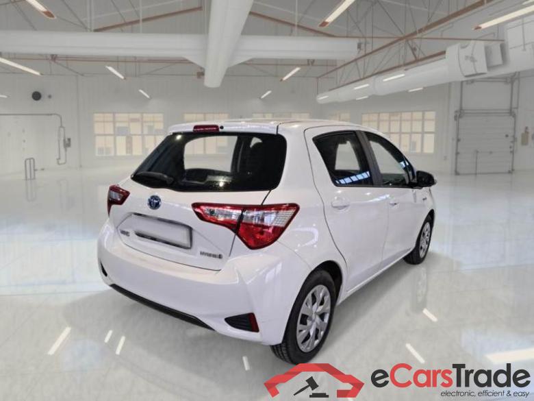 TOYOTA YARIS / 2017 / 5P / BERLINA 1.5 HYBRID BUSINESS #2