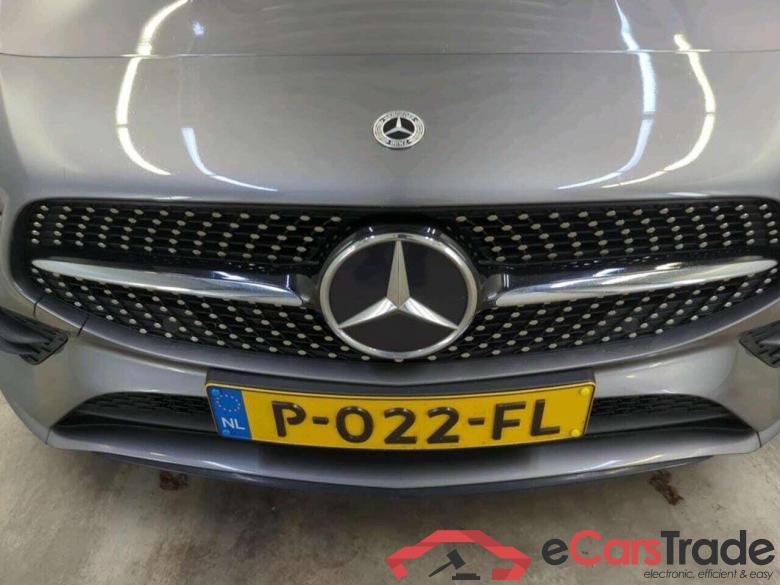 MERCEDES-BENZ CLA-klasse 200 Bus. Sol. AMG #4