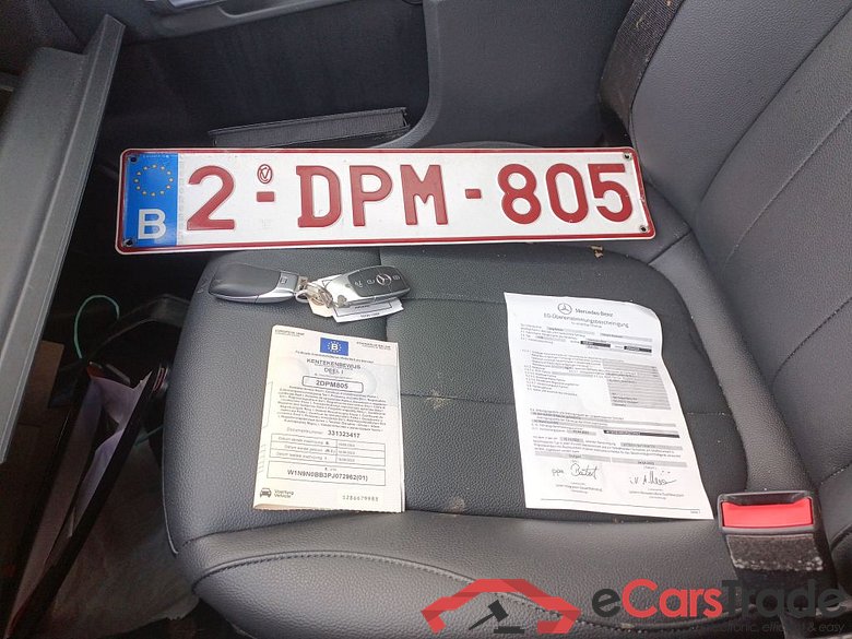 Mercedes-Benz EQA EQA 250 Business Solution Luxury 5d !! damaged car !!! #6