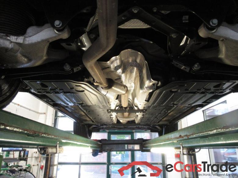 Volvo XC60 (03.2017->) DE - SUV5 B5 (Benzin) 2WD EU6d, R-Design Mild-Hybrid (EURO 6d), (Facelift) 2021 #5