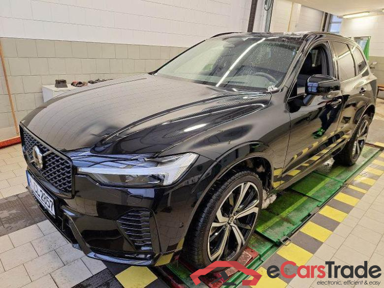 Volvo XC60 (03.2017->) DE - SUV5 B5 (Benzin) AWD EU6d, Ultimate Dark Mild-Hybrid (EURO 6d), (Facelift)
