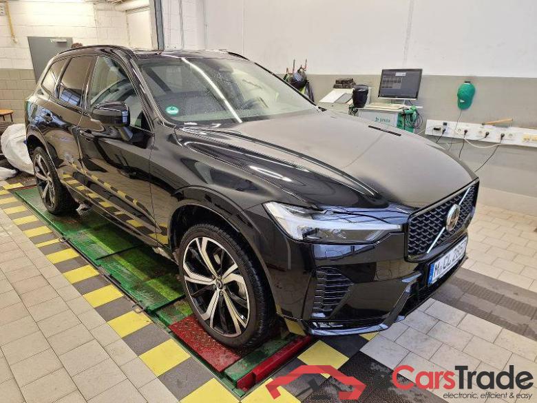 Volvo XC60 (03.2017->) DE - SUV5 B5 (Benzin) AWD EU6d, Ultimate Dark Mild-Hybrid (EURO 6d), (Facelift) #2