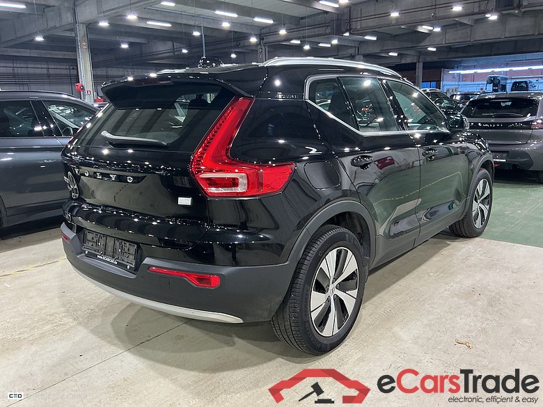 VOLVO XC40 1.5 T5 PHEV Inscription Expres. #4