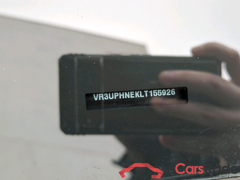 PEUGEOT 208 74 kW #2