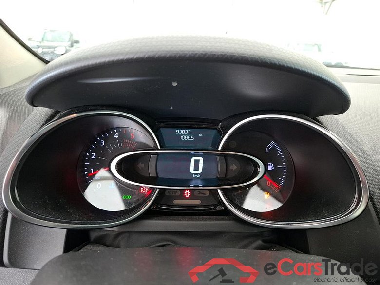 RENAULT Clio Société VU 5p Berline Air Medianav dCi 90 - 18 #6