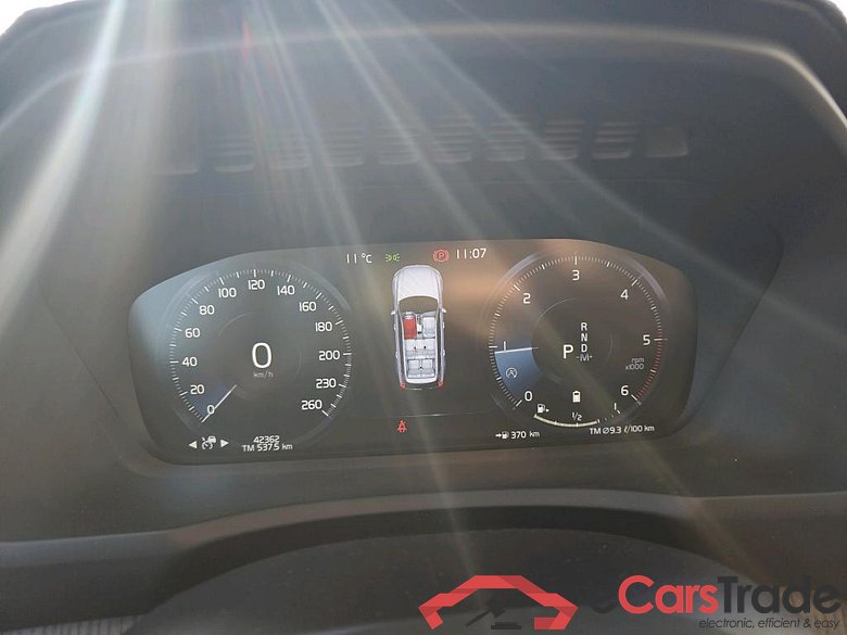 VOLVO XC90 / 2019 / 5P / todoterreno 2.0 B5 D AWD Inscription Auto #4