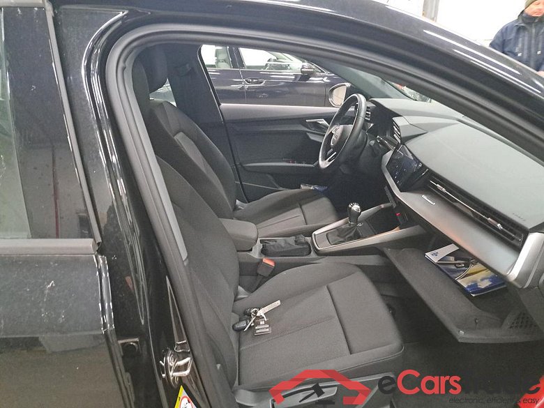 AUDI - AUD A3 BERLINE 30 TDi 116PK Attraction Pack Business & Rear Park Sensors #3