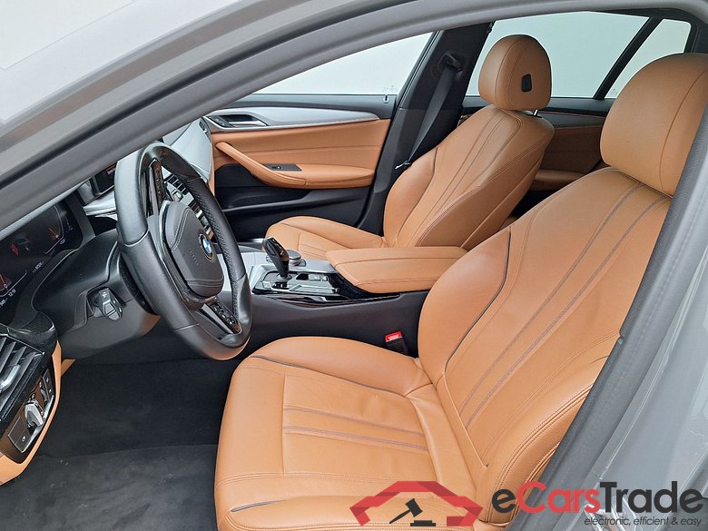 BMW, 5-serie To FL'20, BMW 5 Reeks Touring 518d Aut. (100 kW) 5d #3