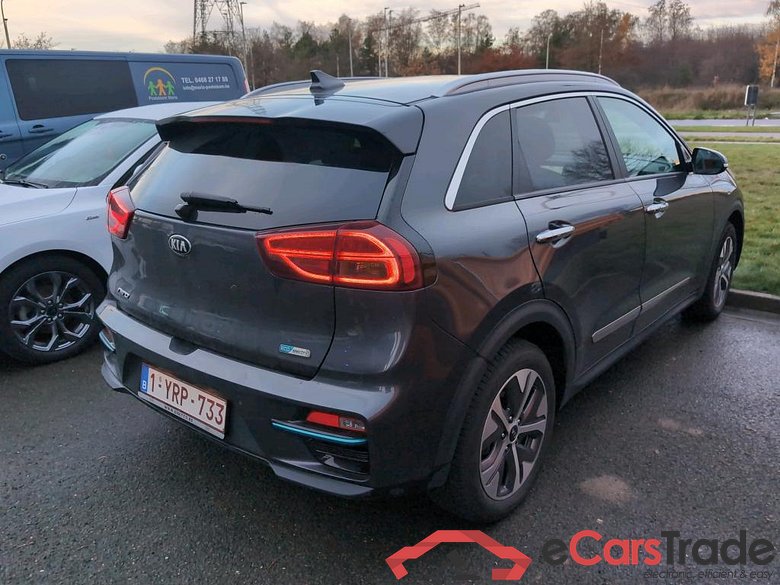 KIA E-NIRO 64 kWh More #4