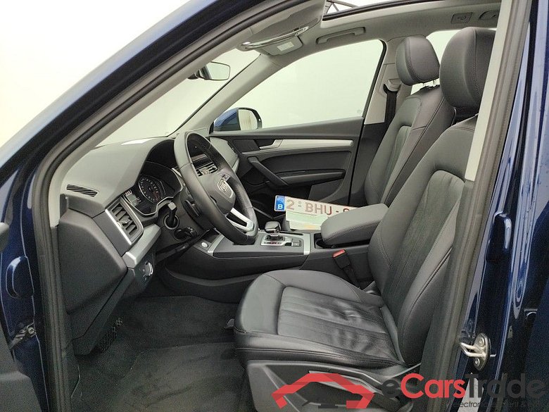 Audi Q5 Business Edition 30 TDI S tronic 5d #3