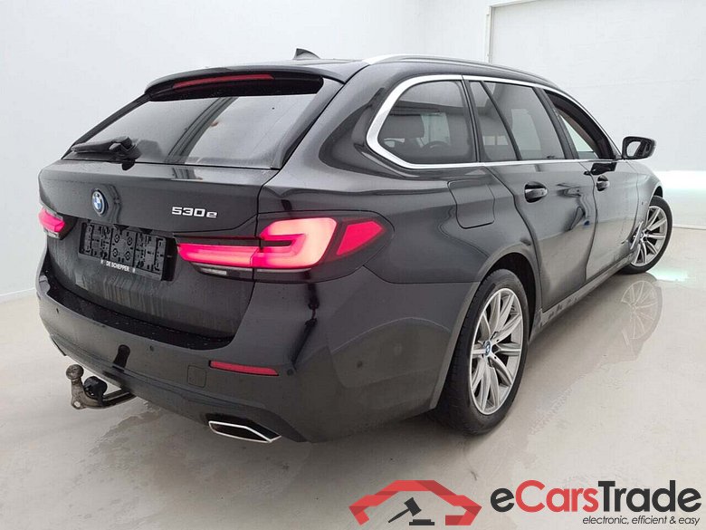 BMW 5-SERIE TOURING 530E EXECUTIVE #2