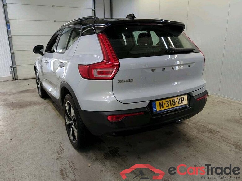 VOLVO XC40 1.5 T4 Rech R-Design #6