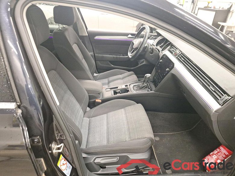 VOLKSWAGEN - VW  PASSAT VARIANT TSI OPF 150PK DSG7 Style Business & Winter Pack I  * PETROL * #3