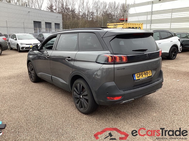 PEUGEOT 5008 1.2 Hyb. 136 GT #4