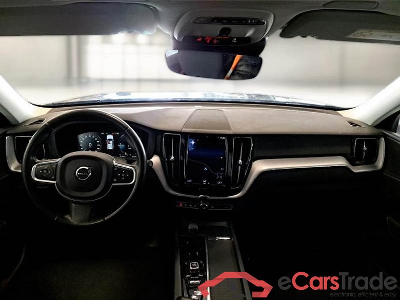 VOLVO XC60 / 2017 / 5P / SUV T6 PLUG-IN AWD AUTO RECHARGE INS. EXP #3