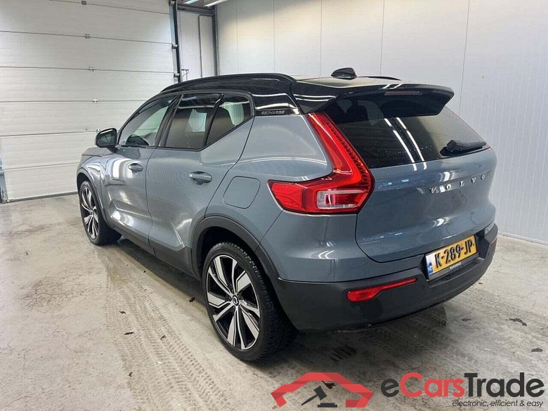 VOLVO XC40 Recharge P8 AWD RDes #6