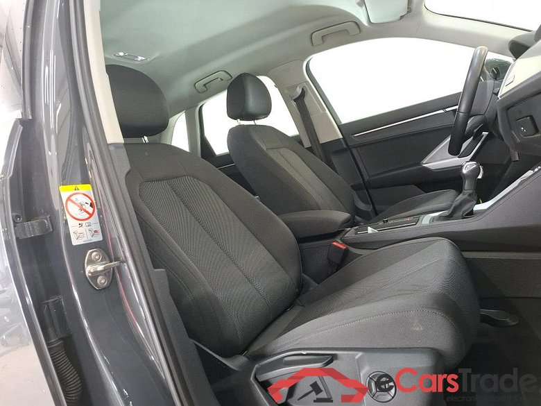 AUDI Q3 / 2018 / 5P / SUV 35 TFSI 150 MHEV S TRONIC BUSINESS LINE #6