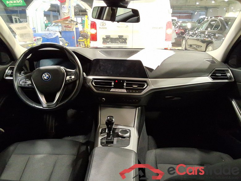 BMW 3 SERIES TOURING 2.0 320E TOURING #6