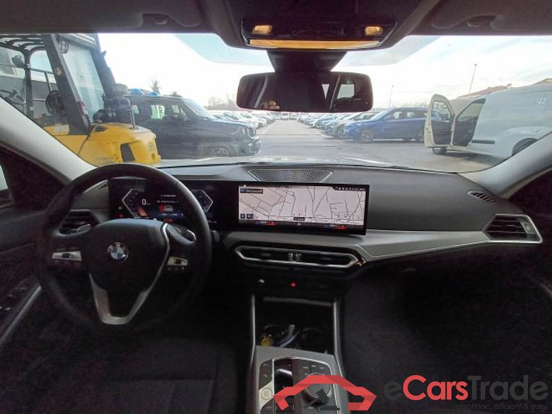 BMW SERIE 3 / 2022 / 5P / STATION WAGON 318D 48V TOURING AUTO #3