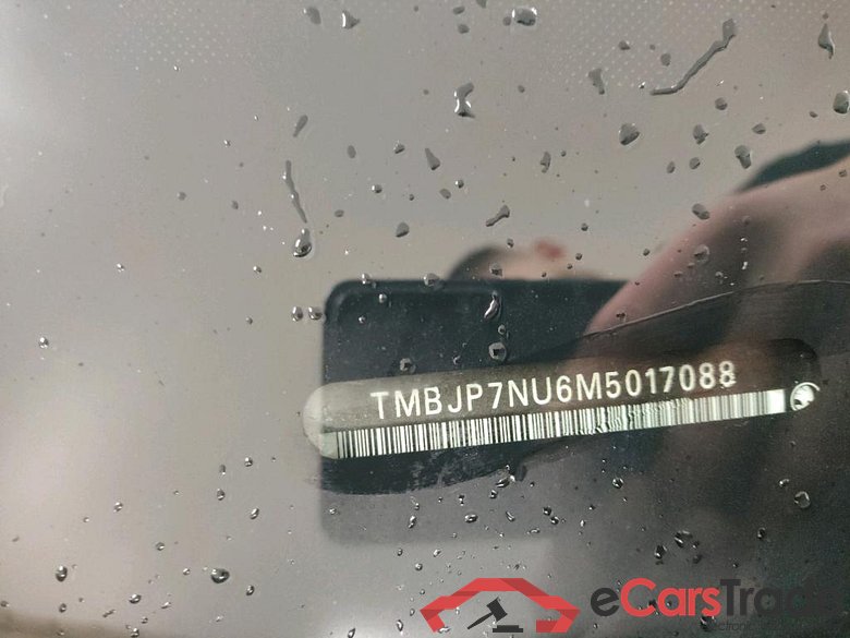 SKODA Karoq 85 kW #3