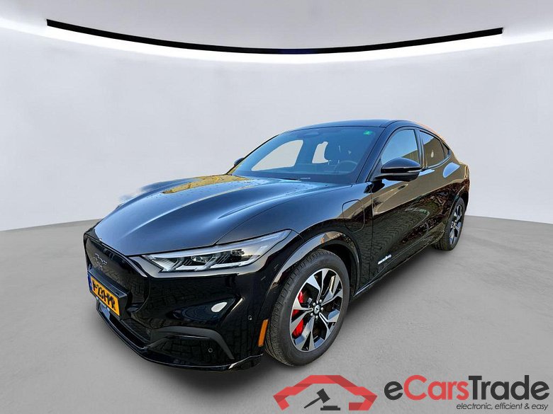FORD Mustang Mach-E 190 kW #1