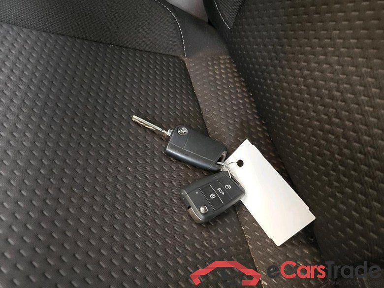 VOLKSWAGEN POLO 70 kW #6