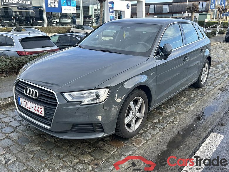 AUDI A3 Sportback CNG Audi A3 Sportback g-tron 1.4 TFSI 81(110) kW(PS) S tronic