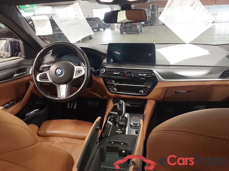 BMW 5 SERIES BERLINE 2.0 520E AUTO #6