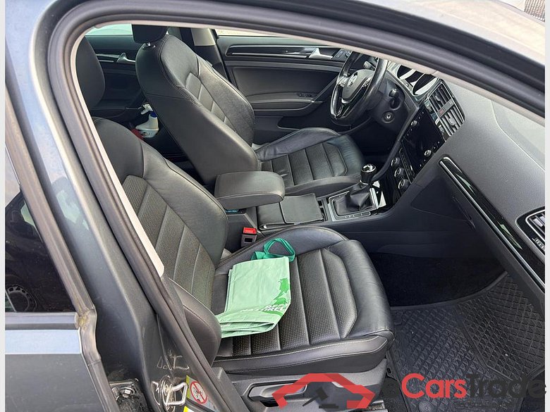 VOLKSWAGEN Golf VII Golf Highline 1.6 TDI SCR 85 kW (115 ch) 5 vitesses manuel #6