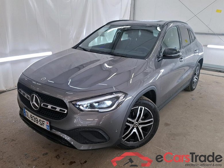 MERCEDES-BENZ GLA / 2020 / 5P / SUV 1.3 GLA 250 e BUSINESS LINE DCT