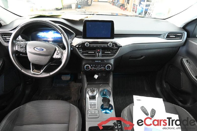 Kuga Titanium 2.0 EcoBlue 110KW AT8 E6d #3