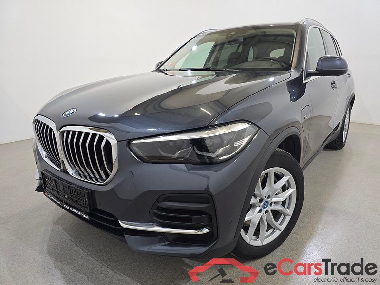 BMW X5 xDrive45e Plug-In Hybrid Aut. LED-Xenon LC-Pro ACC Ambient Air-Suspension Navi Sport-Leather KeylessGo Camera Klima PDC ...