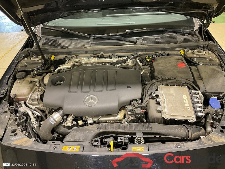 MERCEDES-BENZ CLA SHOOTING BRAKE 2.0 CLA 200 D BUSINESS SOLUTION DCT #6