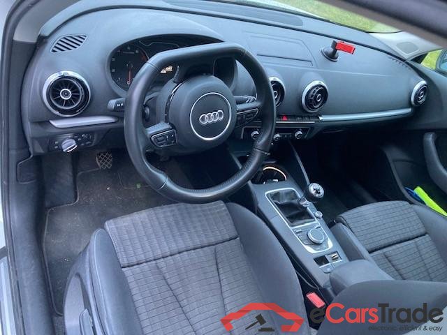 AUDI A3 Sportback Audi A3 Sportback Ambition 1.2 TFSI   77(105) kW(pk) 6-bak #6