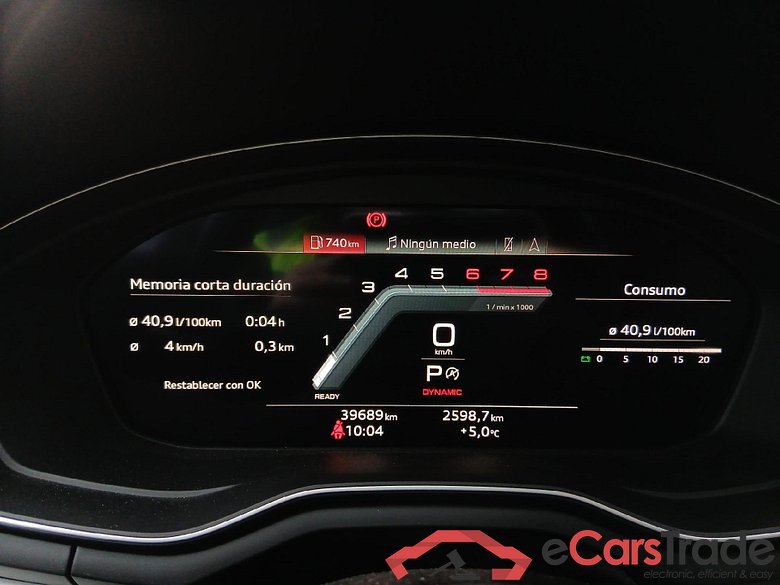 AUDI A5 / 2019 / 5P / berlina con portón B.Line 35 TFSI S tronic Sportback #4