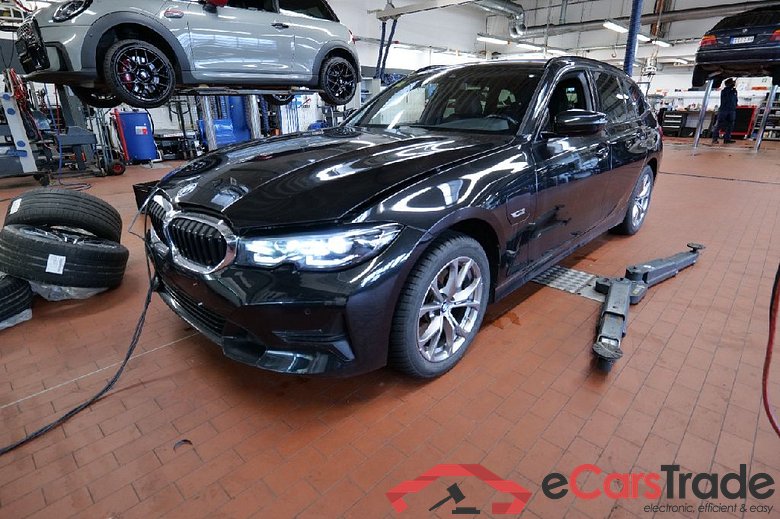 Baureihe 3 Touring 320 e Sport Line 2.0 150KW AT8 E6d