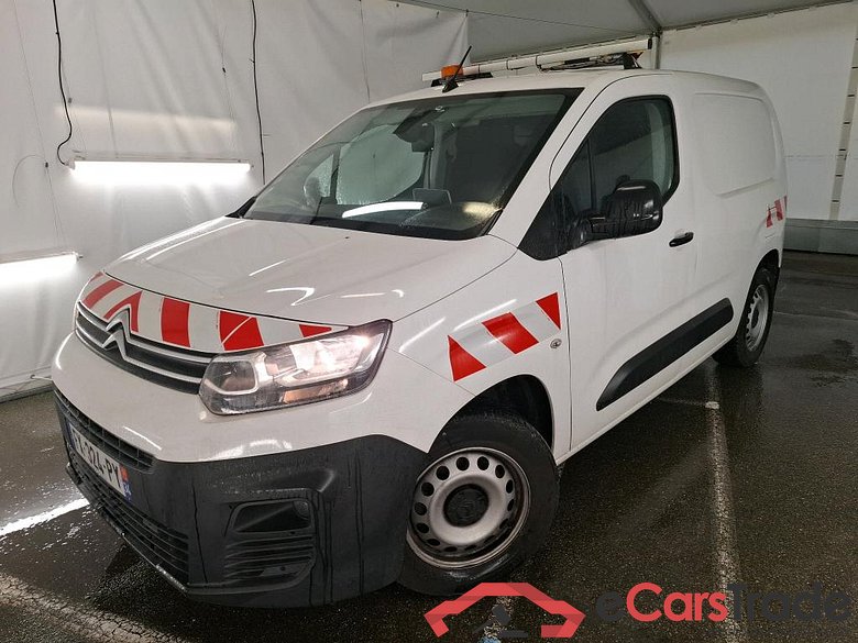 Berlingo Fourgon Worker M 1000 1.2 PureTech 130CV BVA8 E6d #1