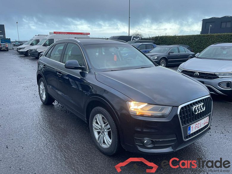 AUDI Q3 2.0 TDi #1